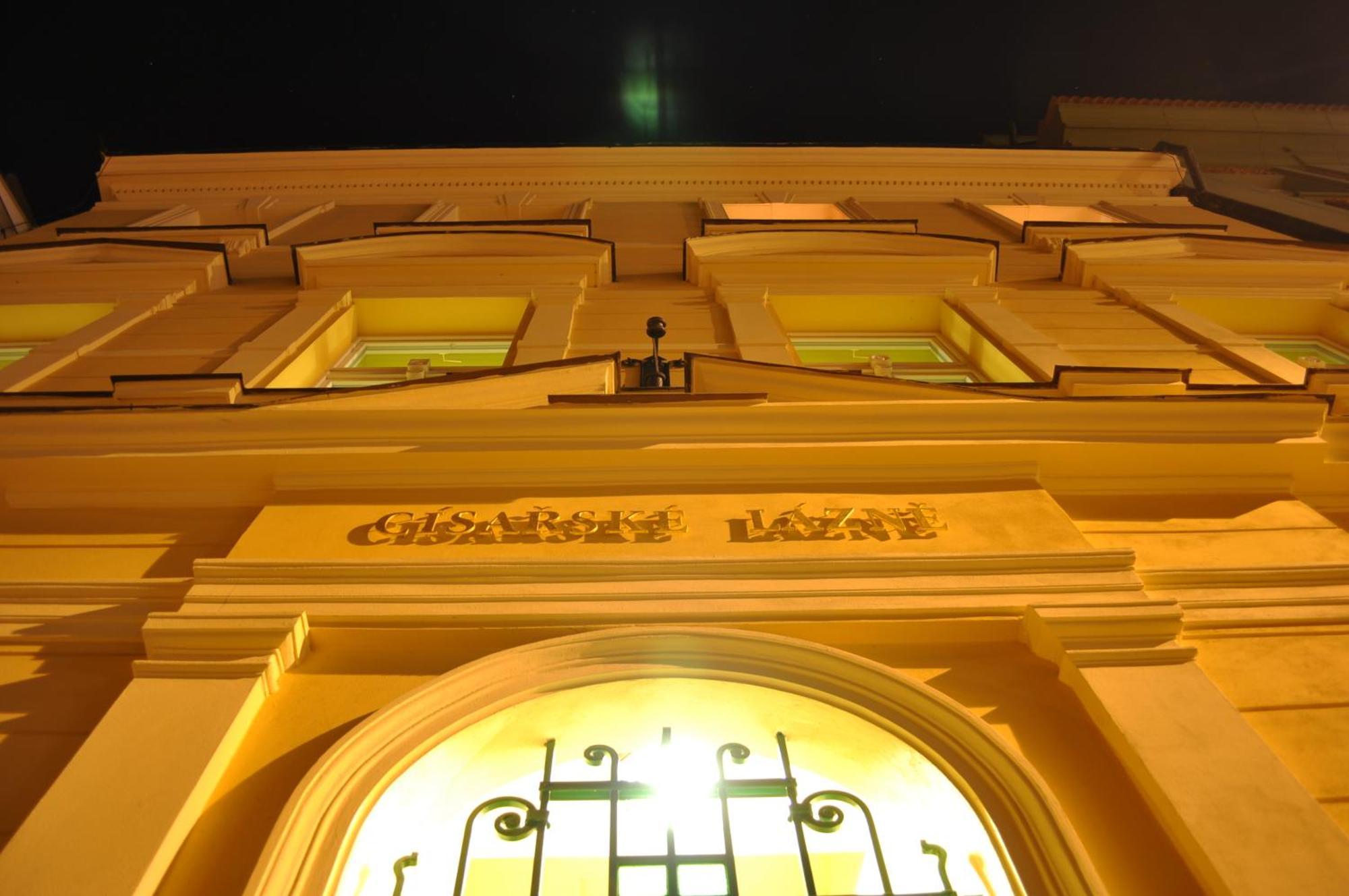 Pension Imperial Spa Jičín المظهر الخارجي الصورة